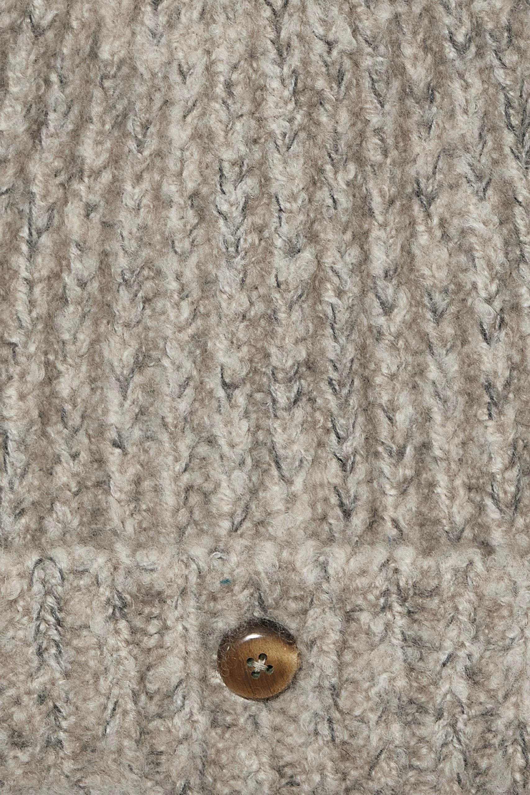 Neutral Cashmere Beanie - Image 4